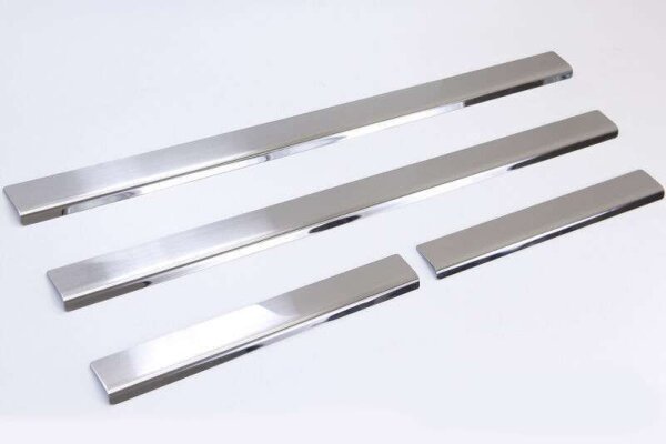 Edelstahl Einstiegsleisten V2A Matt für VW Golf 5 ab 2003 4tlg Set